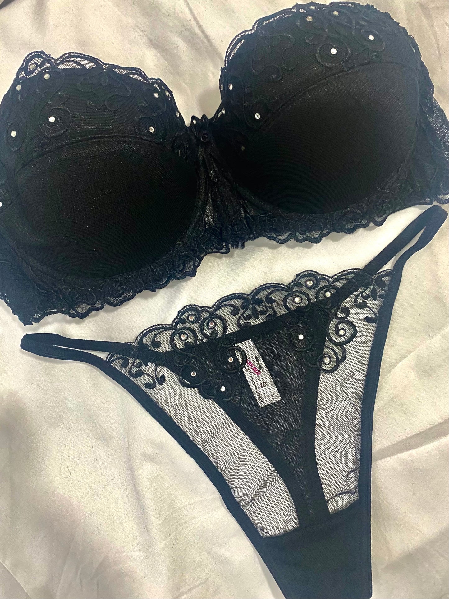 AN1 RETRO BLACK