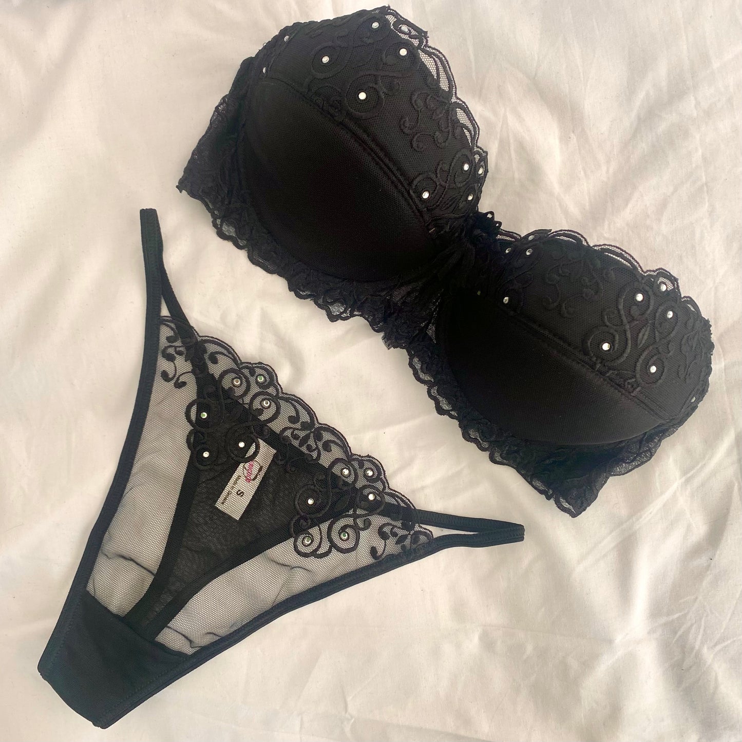 AN1 RETRO BLACK